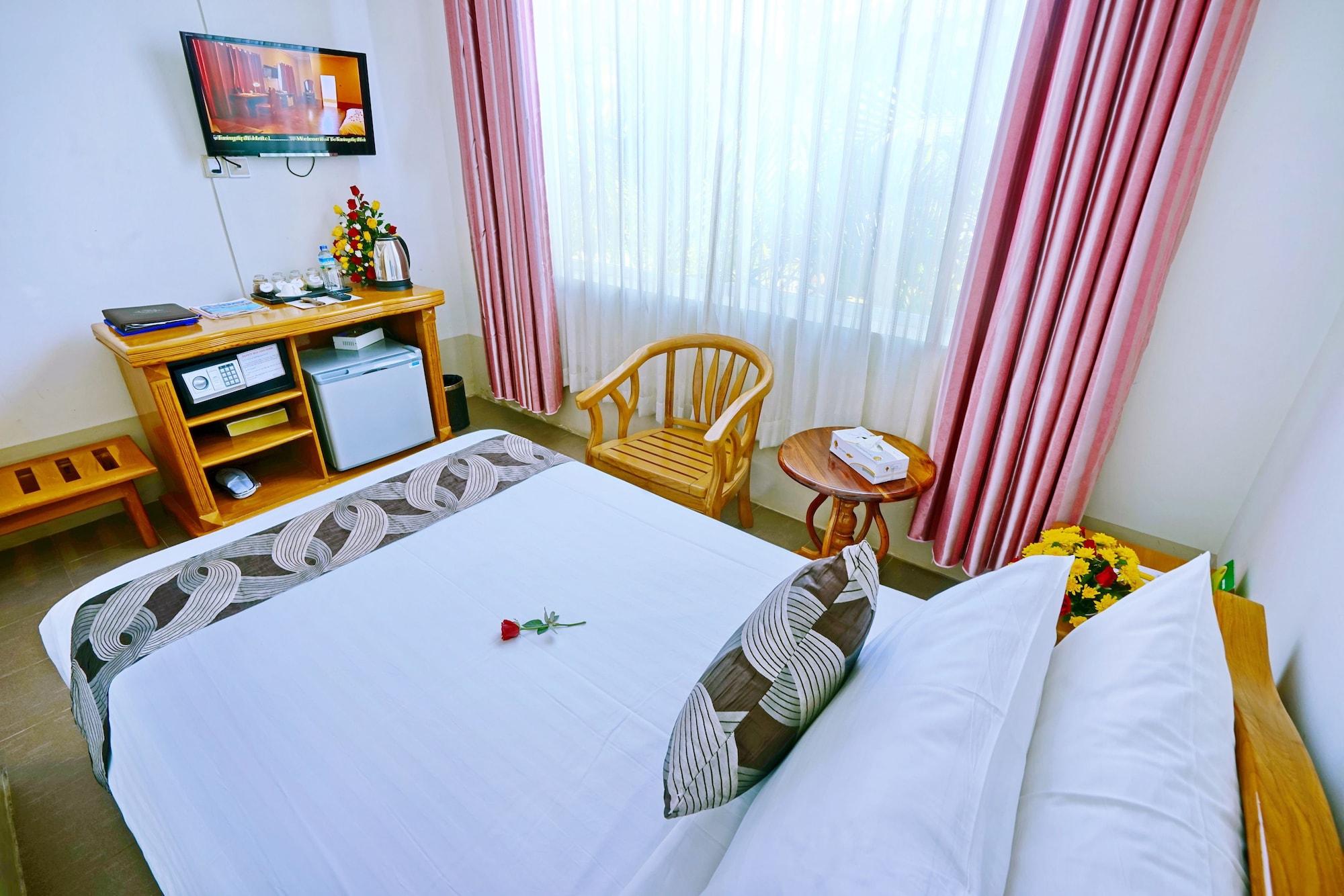 Triumph Hotel Mandalay Eksteriør billede