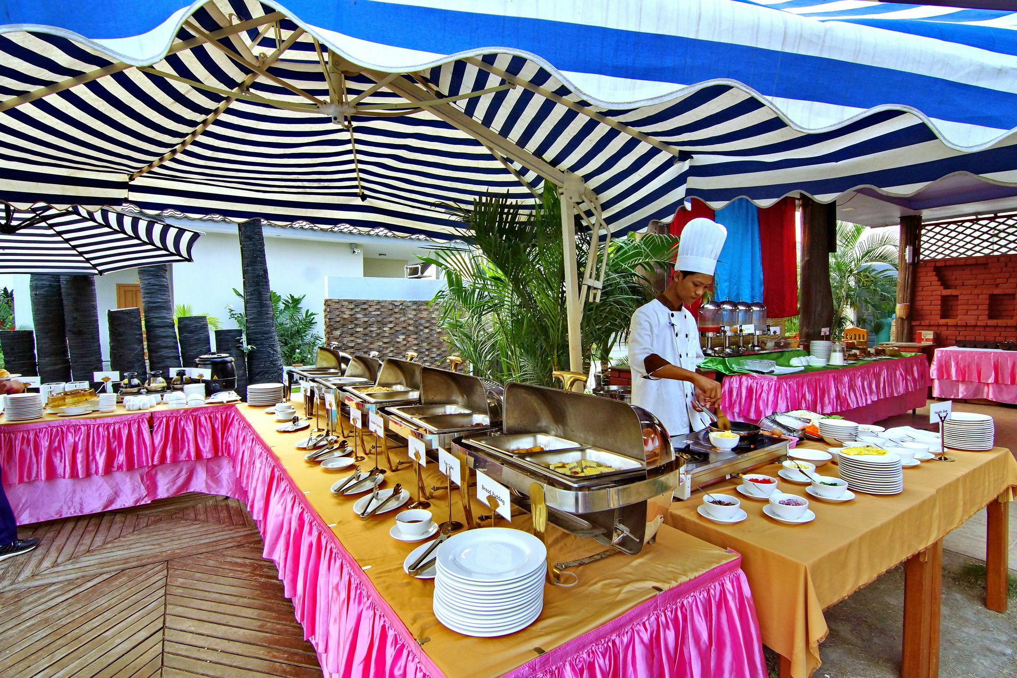 Triumph Hotel Mandalay Eksteriør billede
