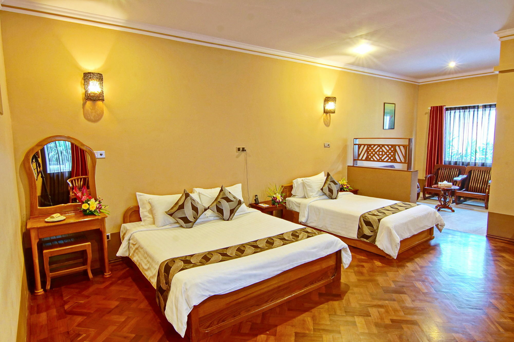 Triumph Hotel Mandalay Eksteriør billede