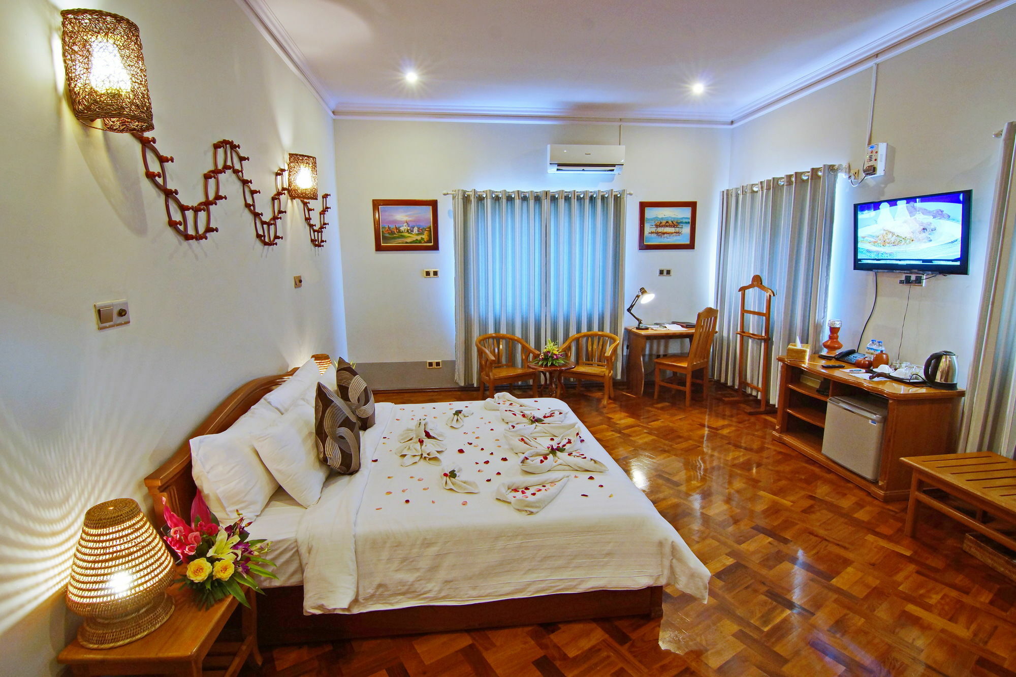 Triumph Hotel Mandalay Eksteriør billede