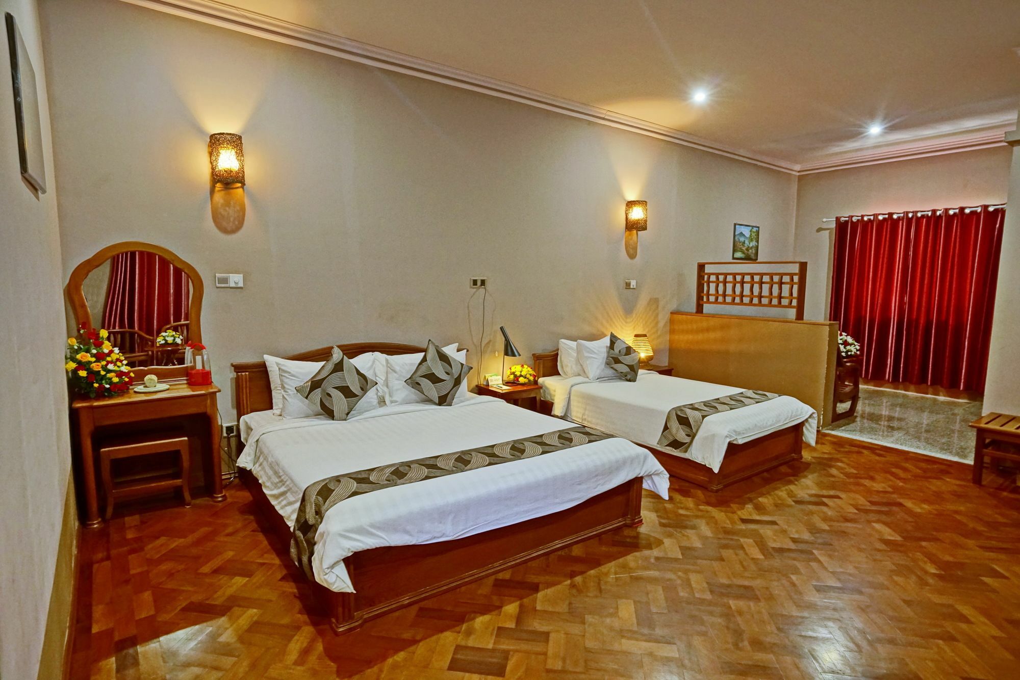 Triumph Hotel Mandalay Eksteriør billede