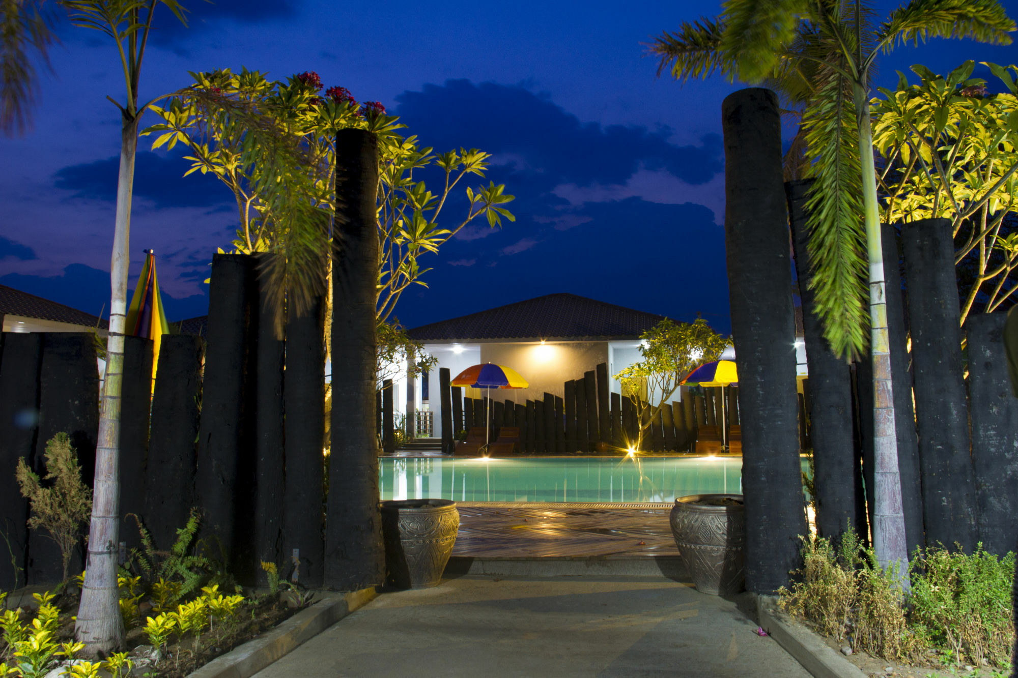 Triumph Hotel Mandalay Eksteriør billede